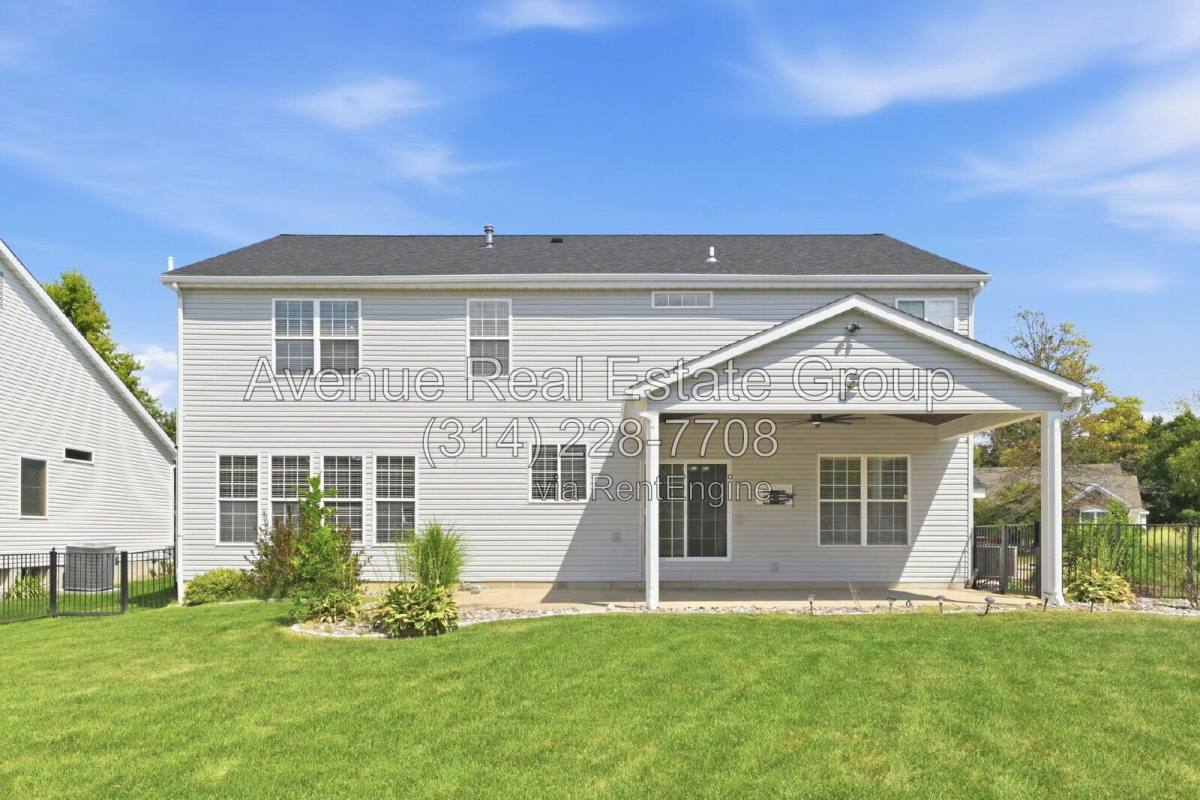 House for rent at 2031 Avalon Mist Circle, O'Fallon, MO 63368