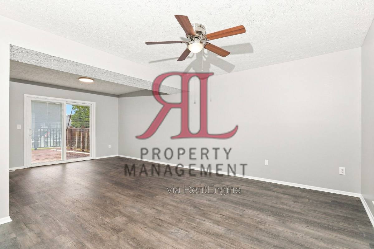 Apartment for rent at 900 Robmeyer Dr, Columbus, OH 43207