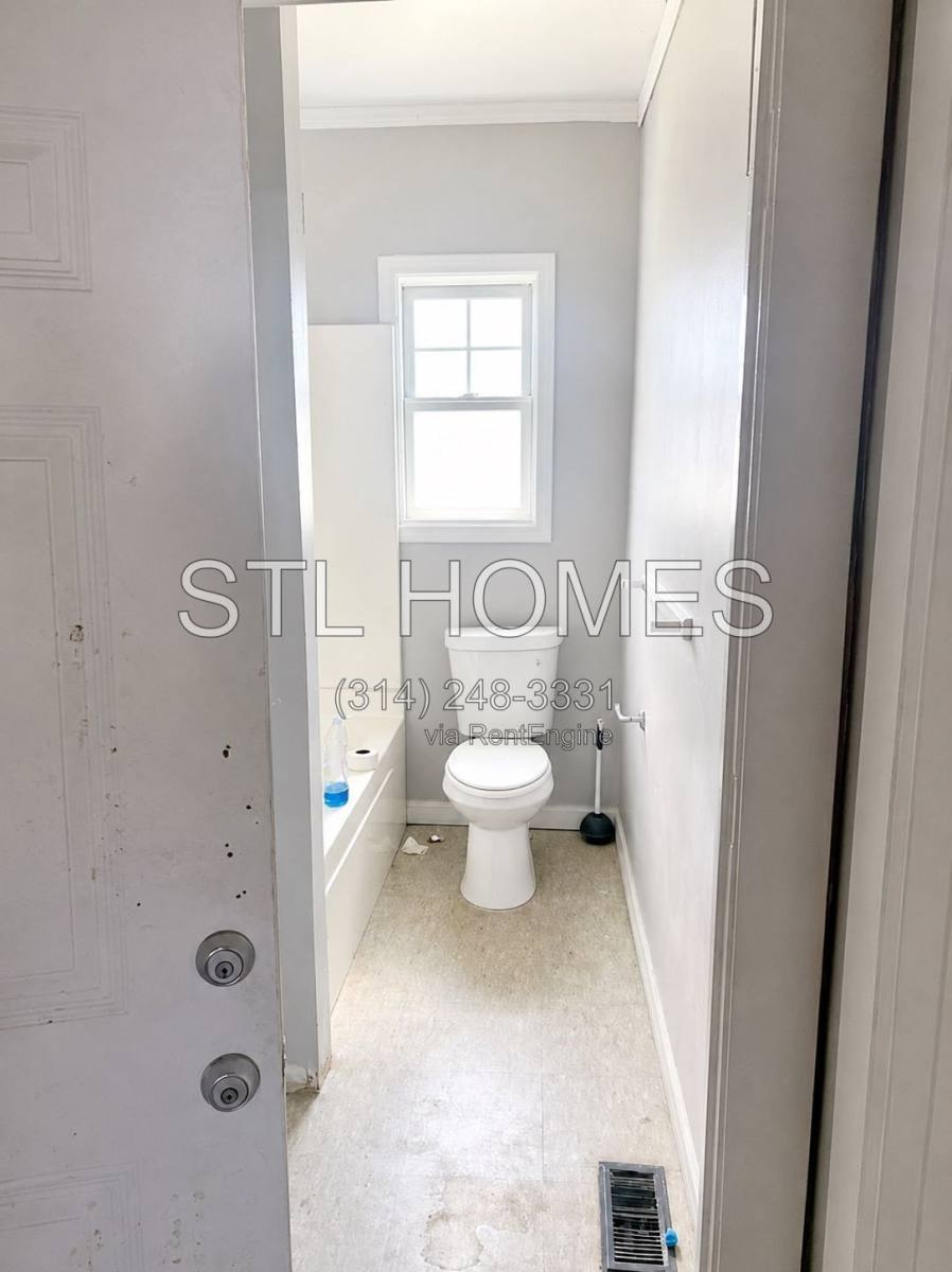 House for rent at 614 Fremont St, St. Louis, MO 63147