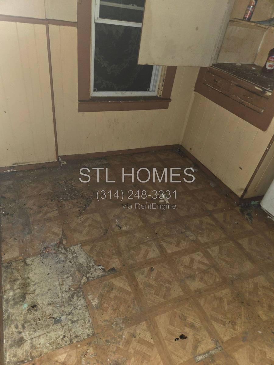 House for rent at 3422 Lucas & Hunt Rd, St. Louis, MO 63121