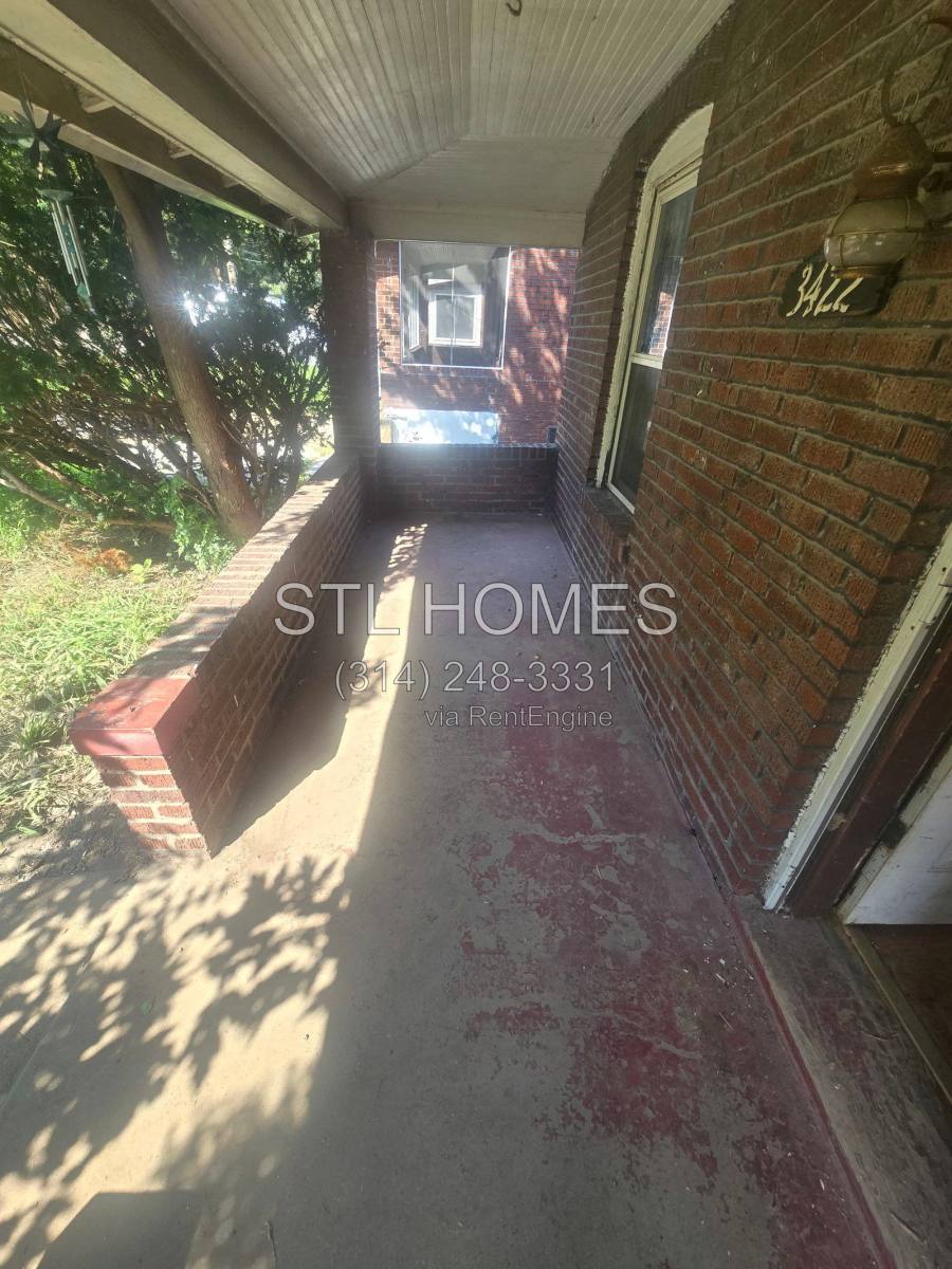 House for rent at 3422 Lucas & Hunt Rd, St. Louis, MO 63121