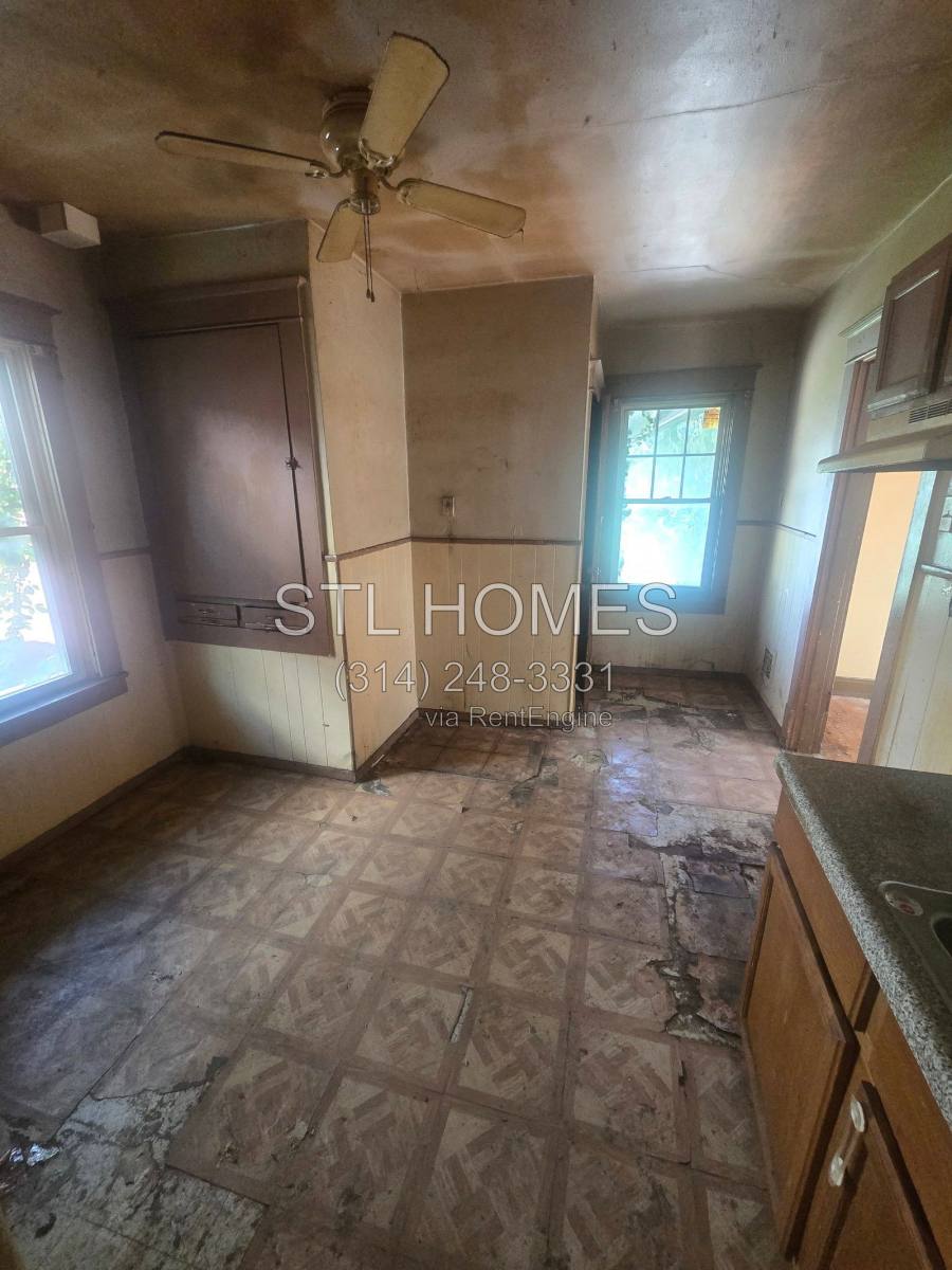 House for rent at 3422 Lucas & Hunt Rd, St. Louis, MO 63121