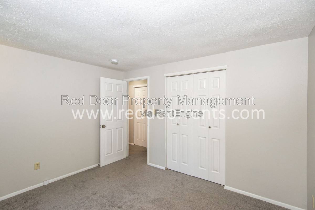 House for rent at 5505 Straw Hat Dr, Indianapolis, IN 46237