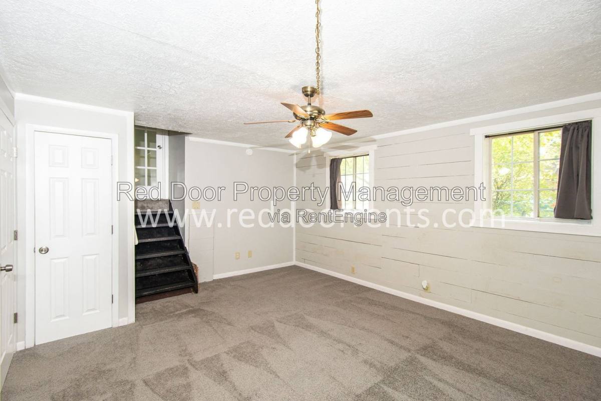 House for rent at 5505 Straw Hat Dr, Indianapolis, IN 46237