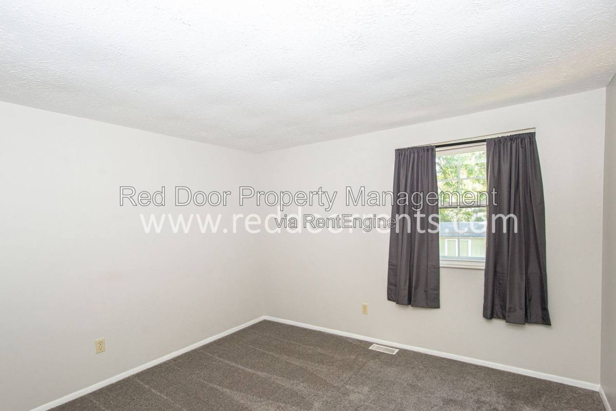 House for rent at 5505 Straw Hat Dr, Indianapolis, IN 46237