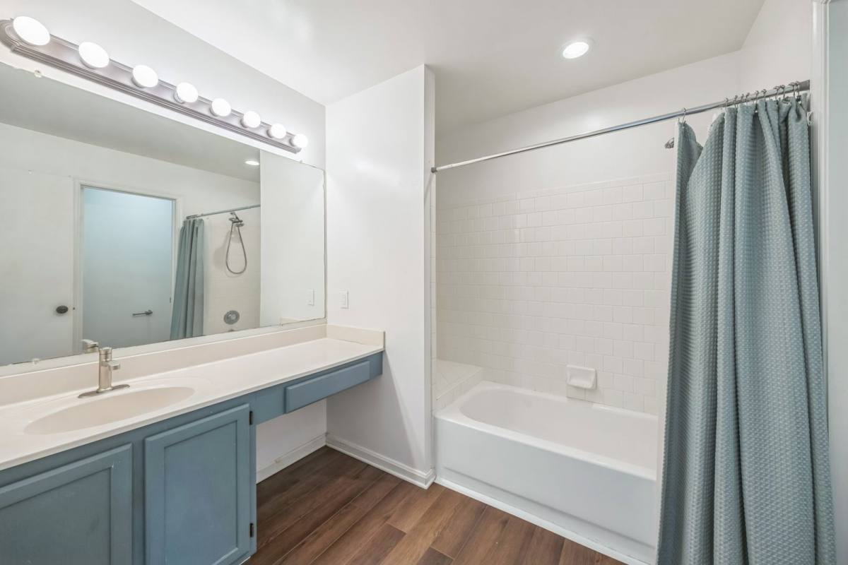Apartment for rent at 11300 Golden Eagle Place #H, Waldorf, MD 20603