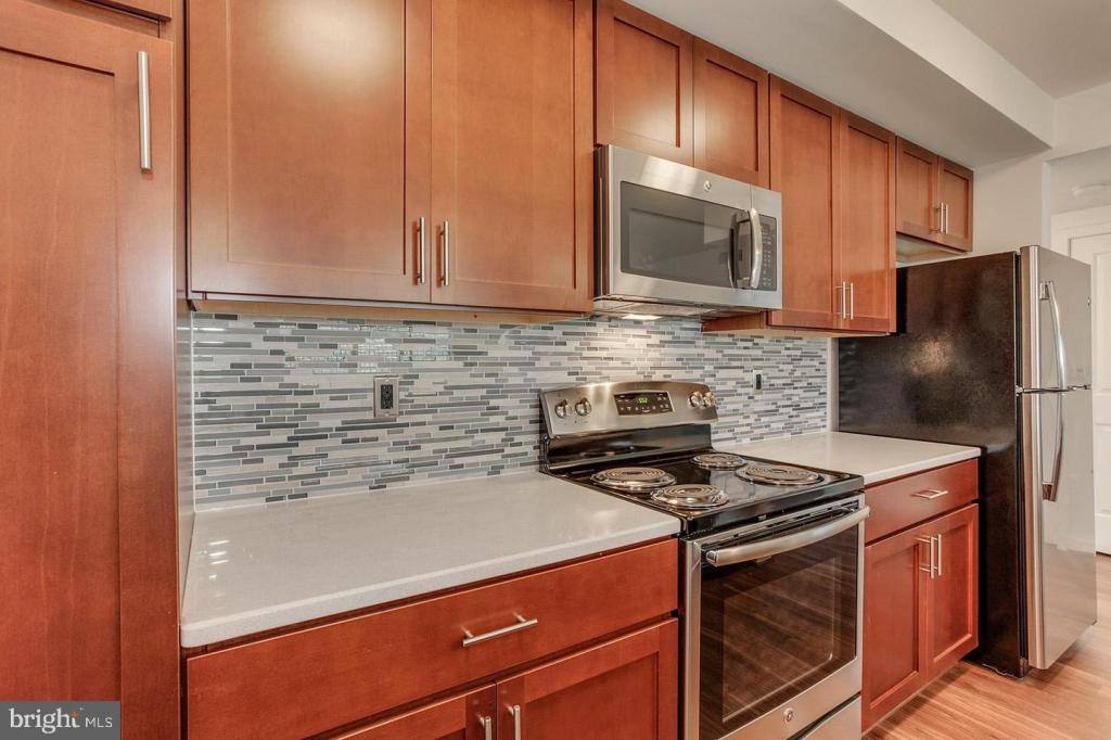 Apartment for rent at 905 N Jackson St, Arlington, VA 22201