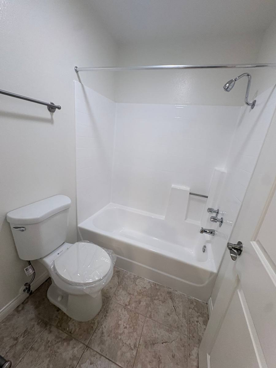 Apartment for rent at 1480 S Highland Ave #H208, Fullerton, CA 92832
