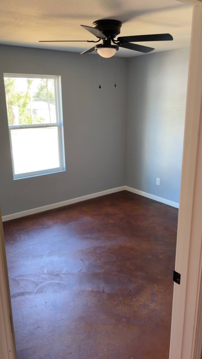 House for rent at 1120 W End Dr, Cuba, MO 65453