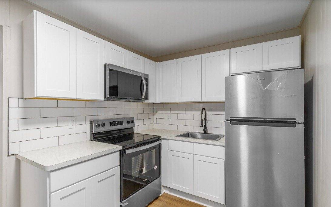 Apartment for rent at 319 Columbia Ave, Stratford, NJ 08084