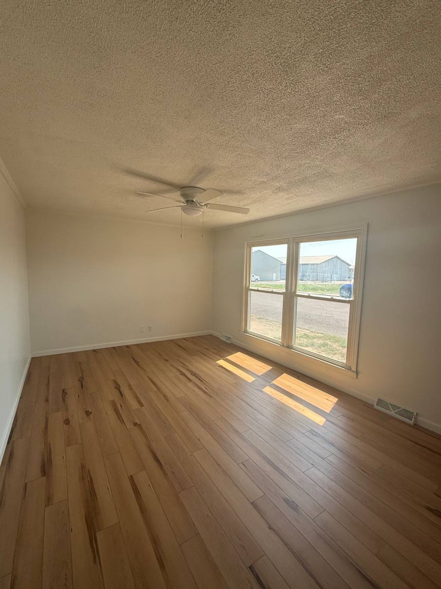 House for rent at 1301 Koch St, Pekin, IL 61554