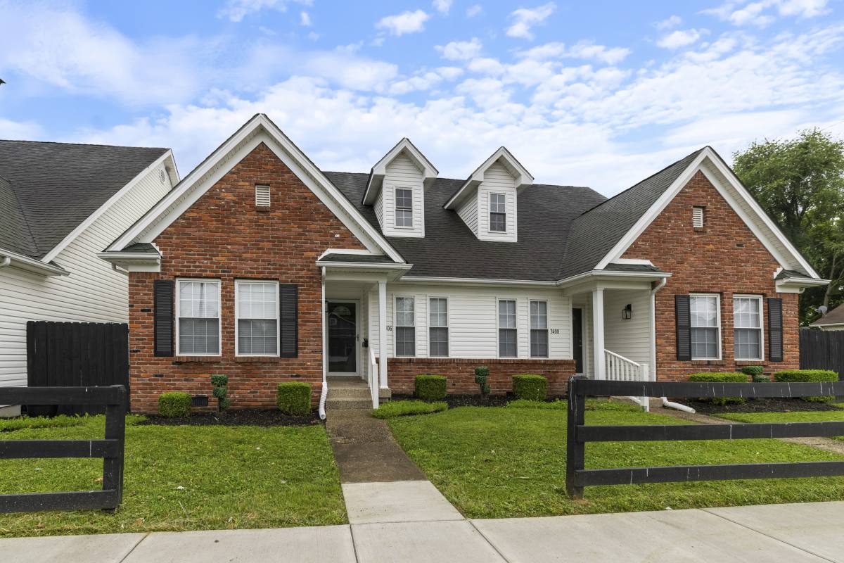 Townhouse for rent at 3406 W Jefferson St, Louisville, KY 40212