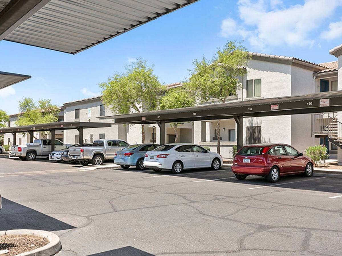 Apartment for rent at 16804 N 42nd Ave, Phoenix, AZ 85053