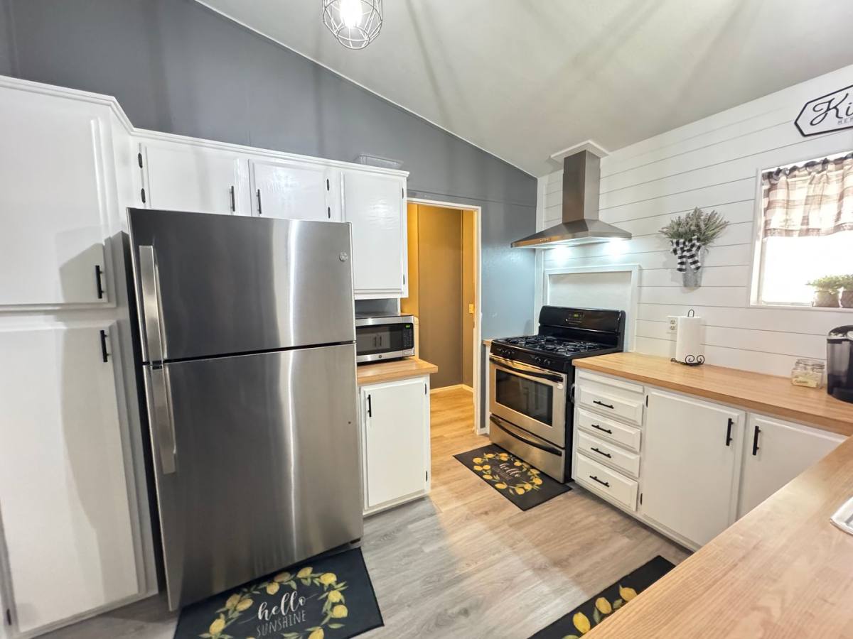 House for rent at 2319 Merrill Ave, Bullhead City, AZ 86442