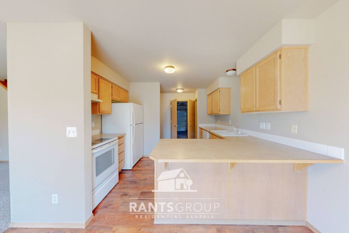 Townhouse for rent at 7043 & 7045 Lazy Court SW, Olympia, WA 98512
