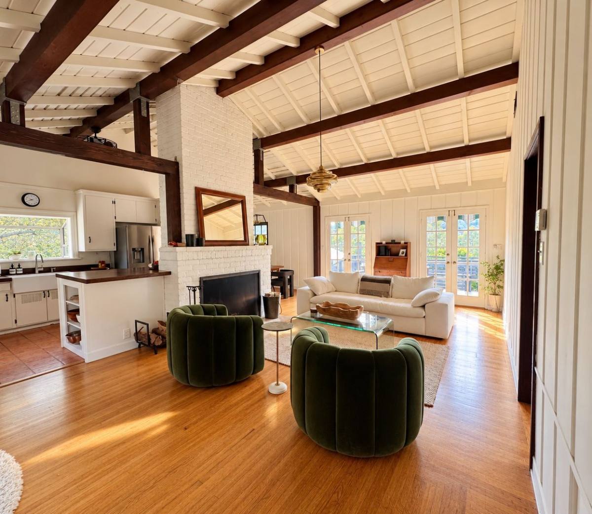 2828 Laurel Canyon Place, Los Angeles, CA 90046 - House for Rent - Image 1