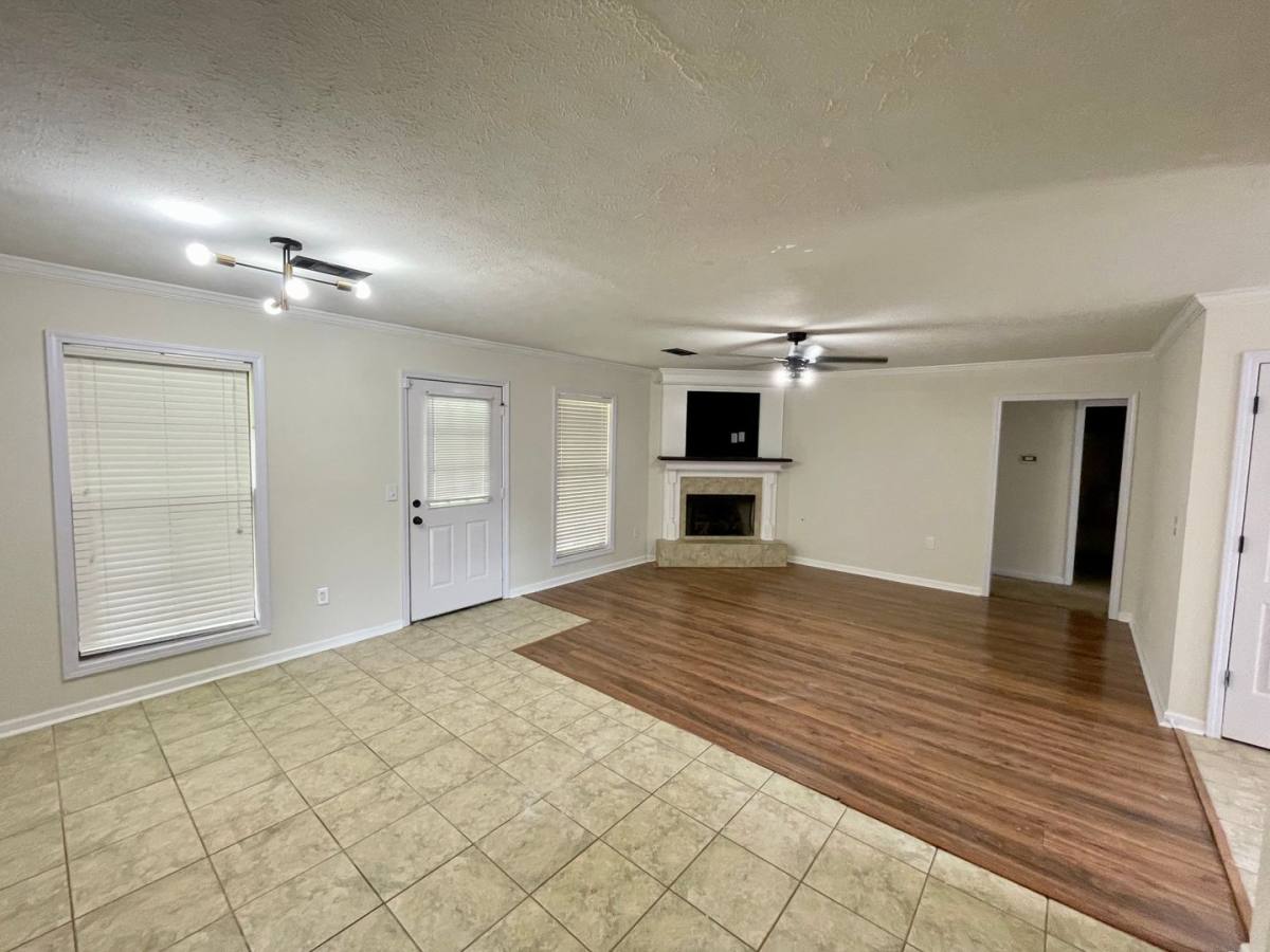 House for rent at 111 Stapleton Dr, Madison, MS 39110