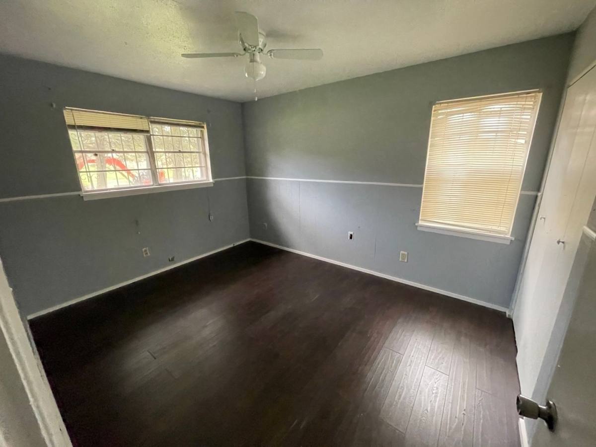 House for rent at 3233 Valley View Dr, Shreveport, LA 71108