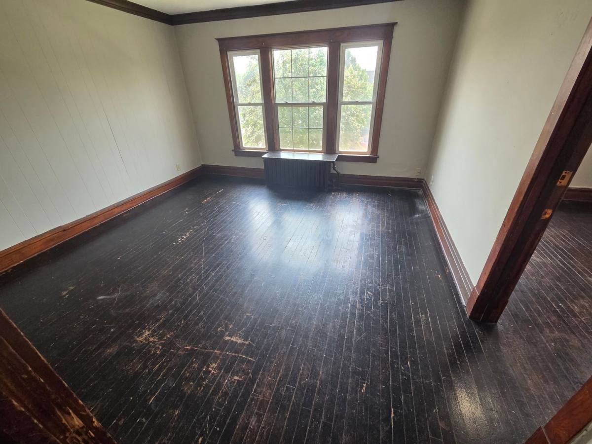 Apartment for rent at 1301 - 1303 N, Superior, WI 54880