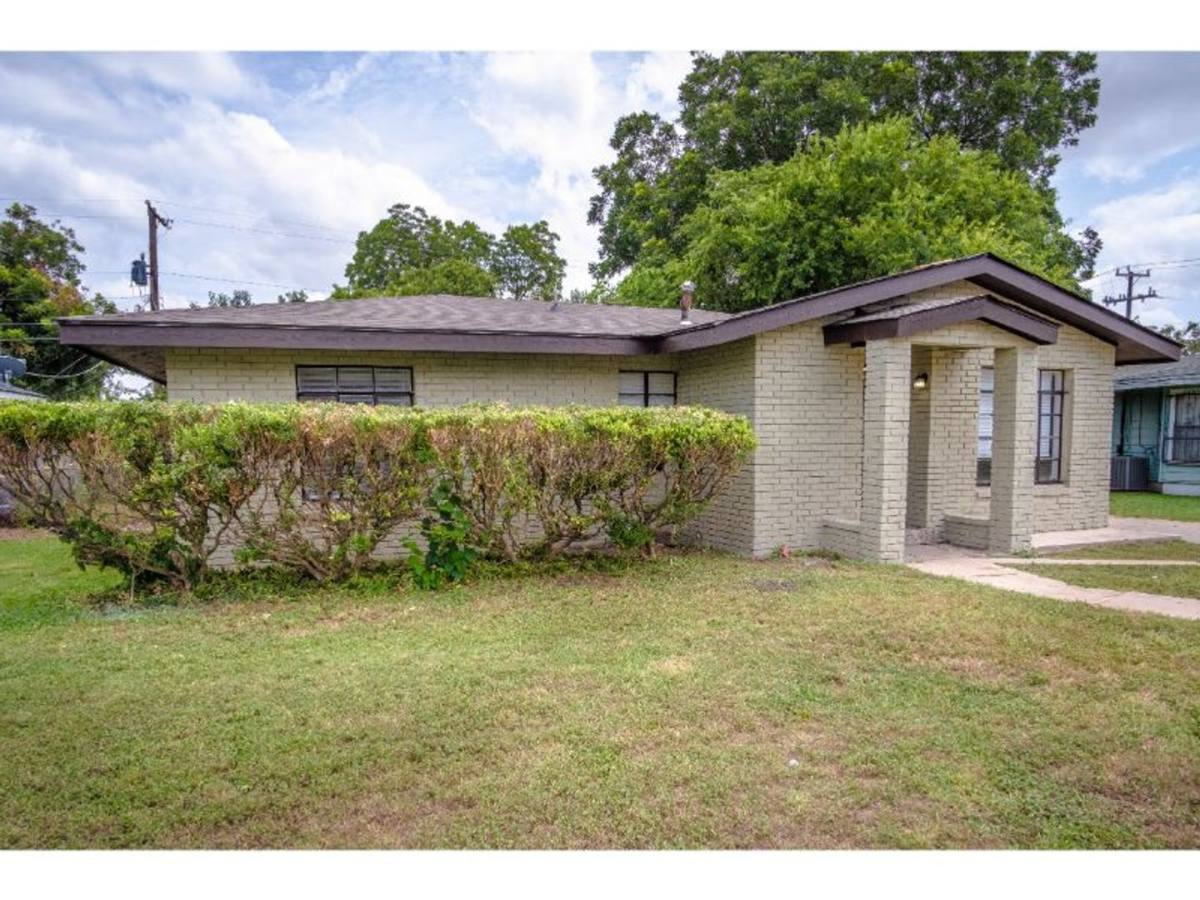 House for rent at 406 Como, San Antonio, TX 78222