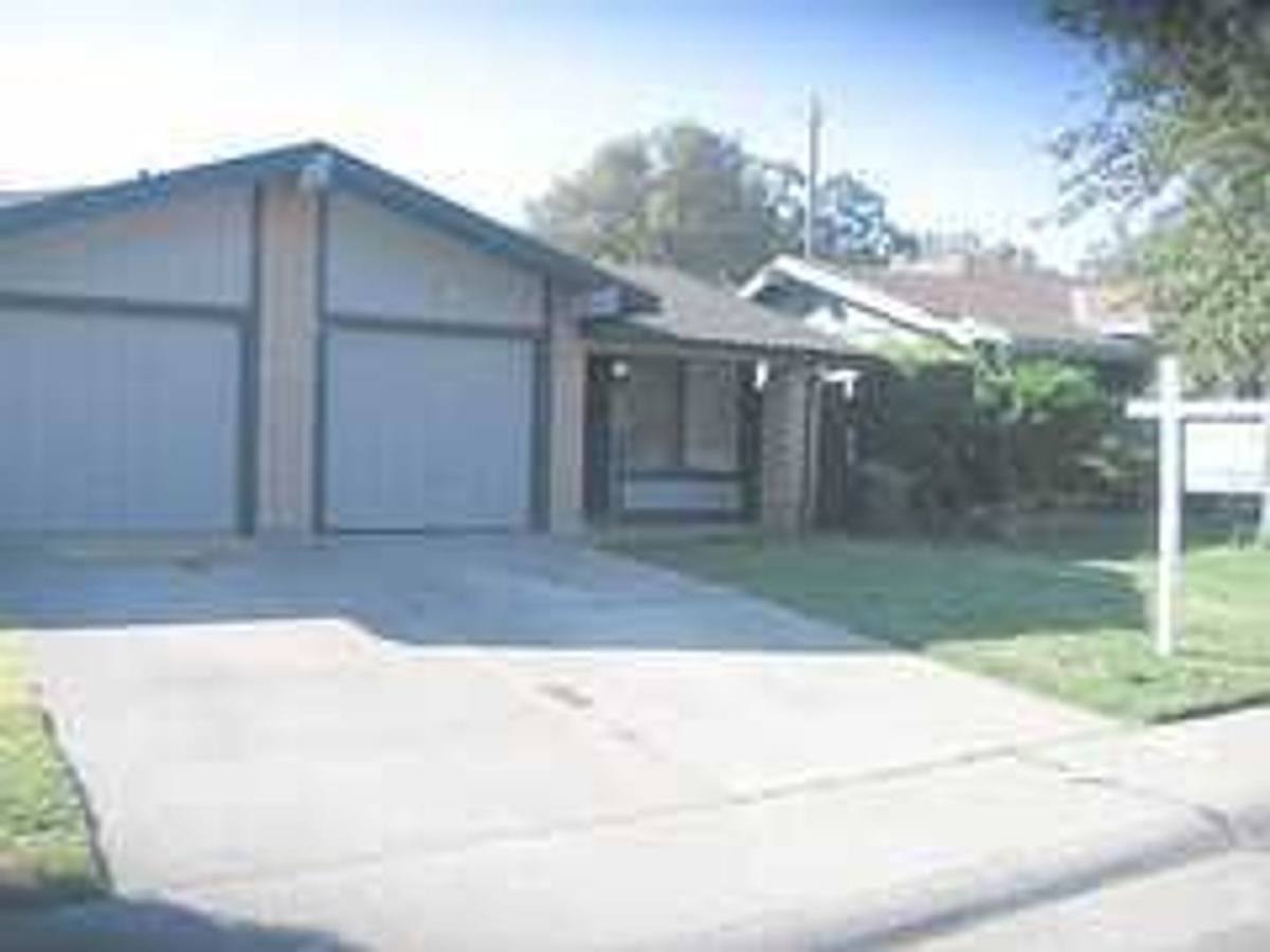 Apartment for rent at 6048-50 Margo Dr, Orangevale, CA 95662