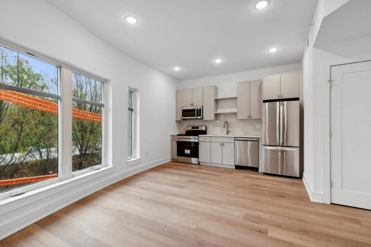 Apartment for rent at 367 W Hortter St, Philadelphia, PA 19119