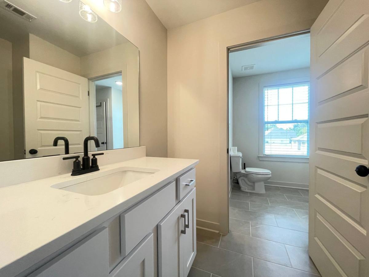 House for rent at 3368 Blooming Grove Rd, Olive Branch, MS 38654