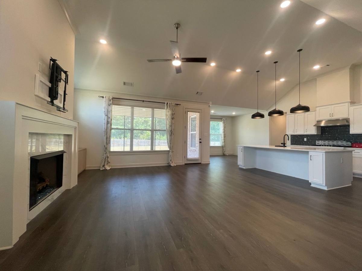 House for rent at 3368 Blooming Grove Rd, Olive Branch, MS 38654