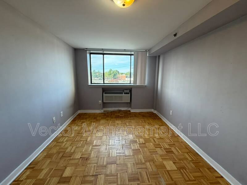 Apartment for rent at 1349 Dixwell Ave, Hamden, CT 06514