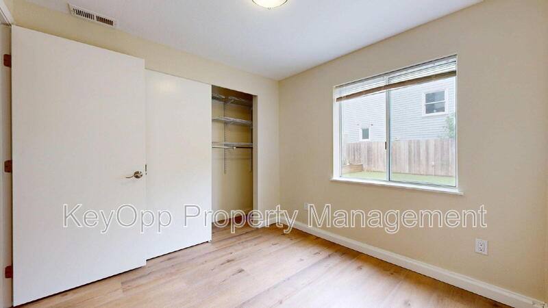 806 35th Ave, San Francisco, CA 94121 - House for Rent - Image 9