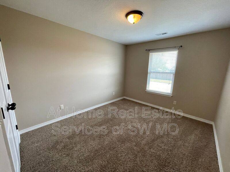 House for rent at 1298 S Venice, Republic, MO 65738