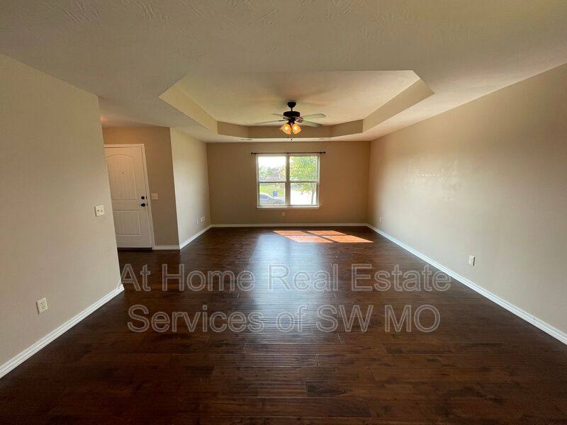 House for rent at 1298 S Venice, Republic, MO 65738