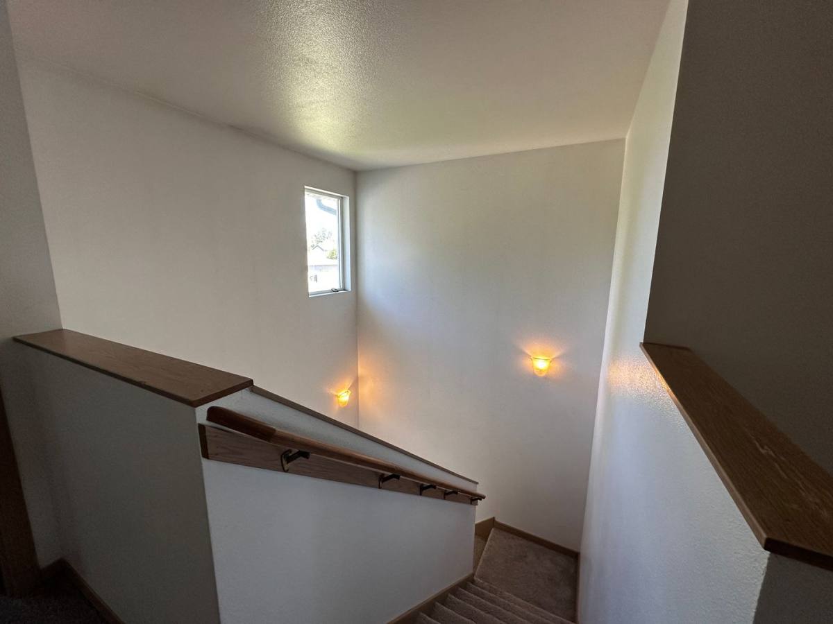 Apartment for rent at 421 & 423 Ecols St S, Monmouth, OR 97361