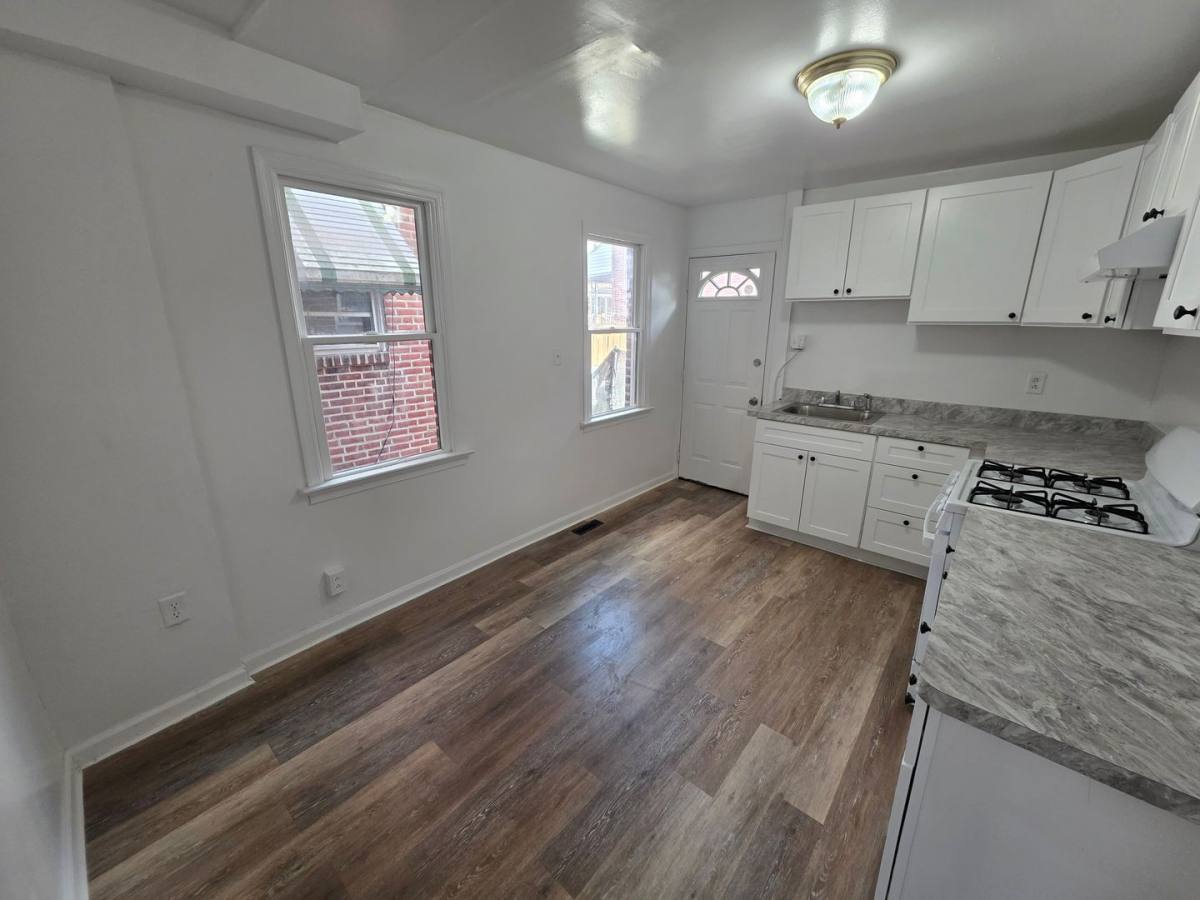 Townhouse for rent at 1615 Lancaster Ave, Wilmington, DE 19805