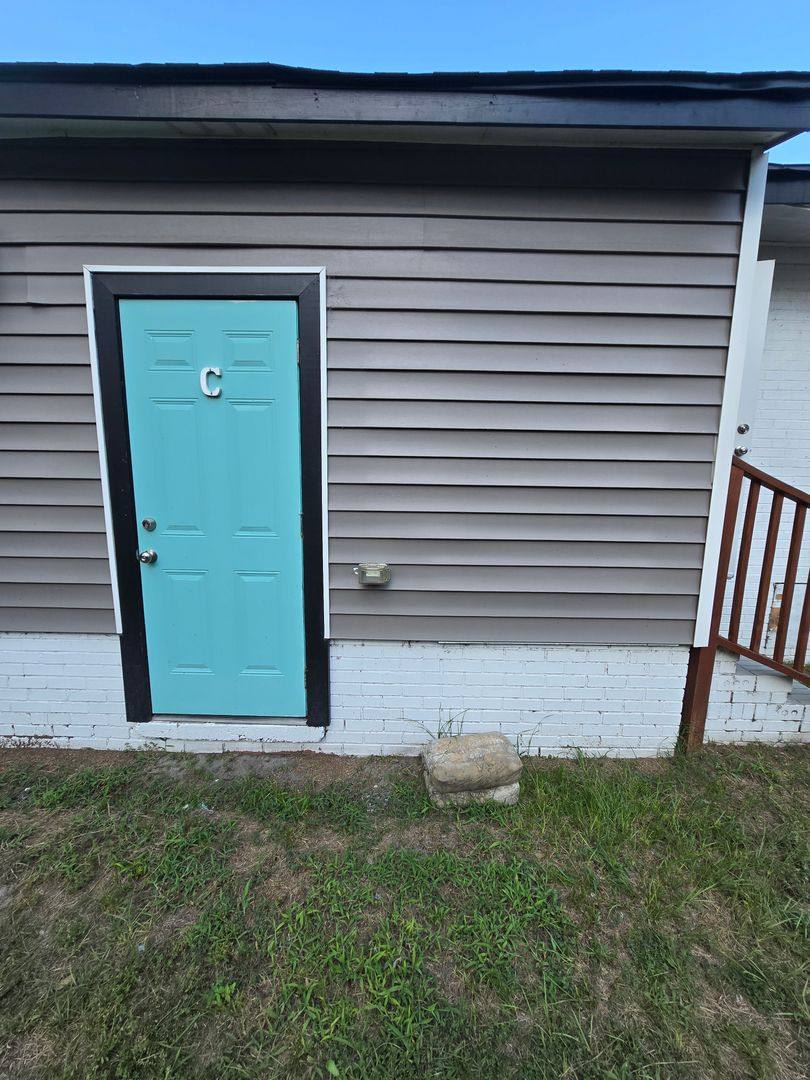 Apartment for rent at 1300-C Turnpike Rd, Fayetteville, NC 28305