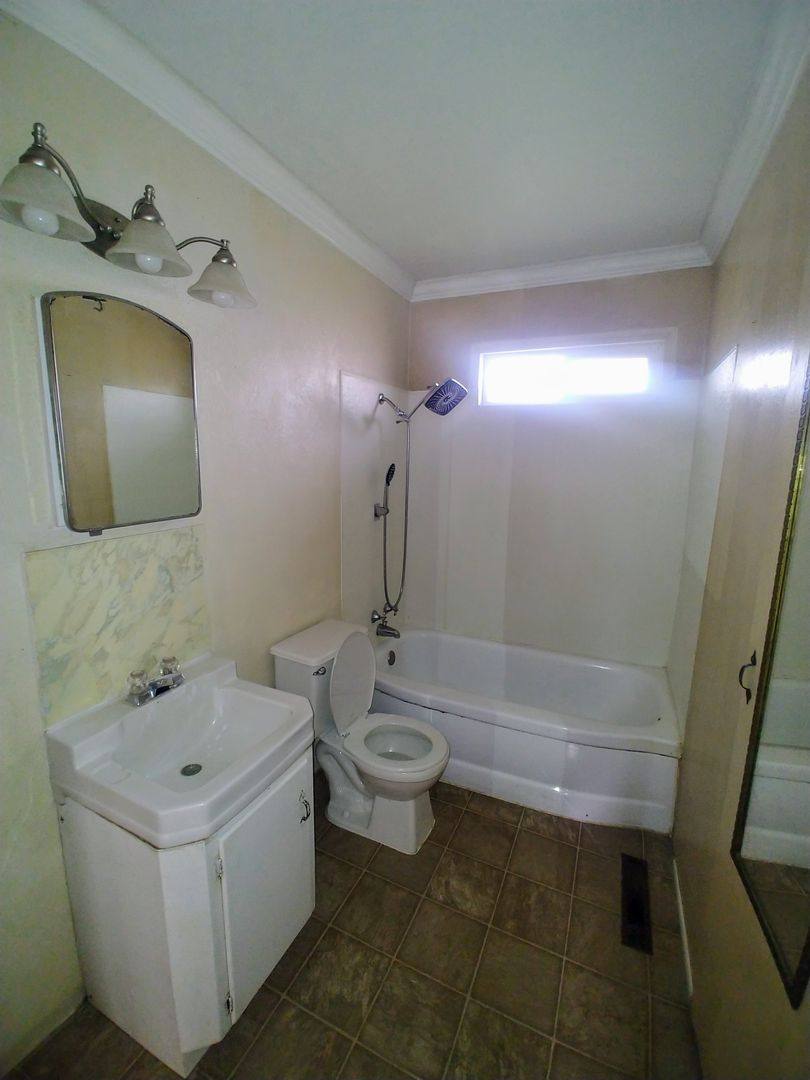 House for rent at 114 Palo Alto Dr, Caldwell, ID 83605
