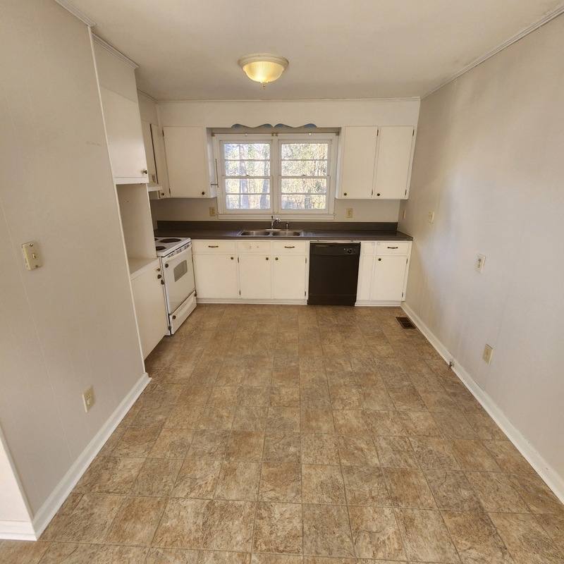 House for rent at 60 Stallings Rd, Taylors, SC 29687