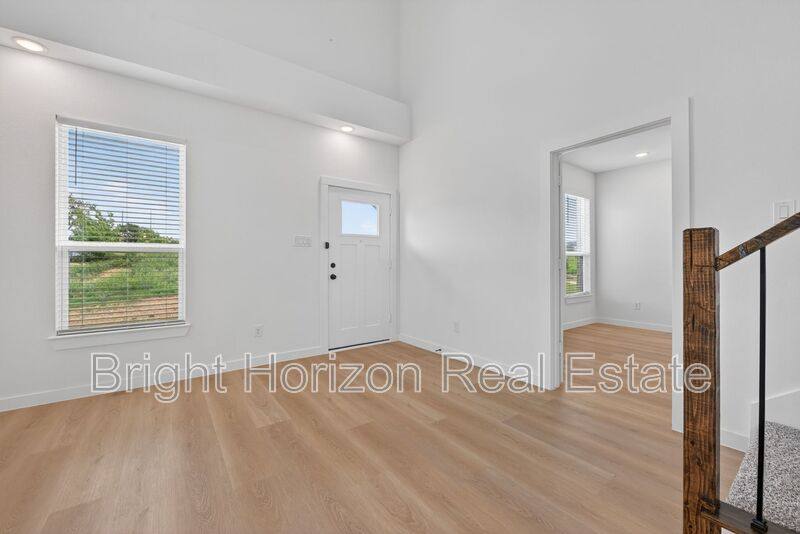 Townhouse for rent at 10524 Tube Dr #102, Hurst, TX 76053