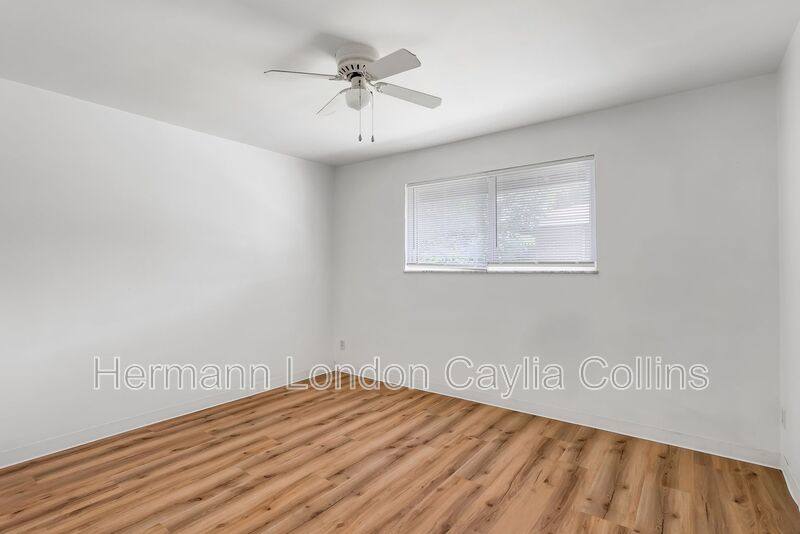 House for rent at 11276 Liana Lane, St. Ann, MO 63074