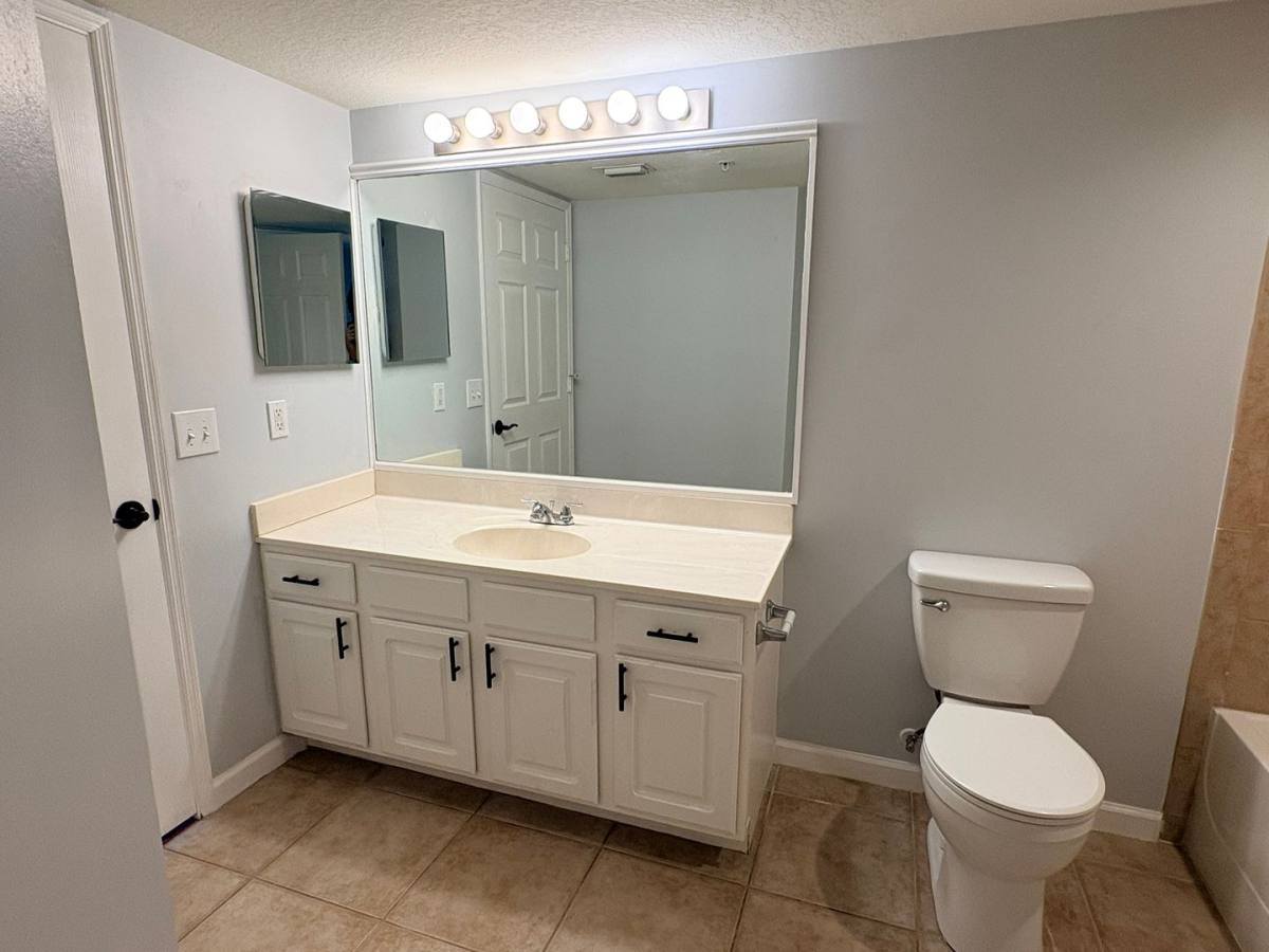 Condo for rent at 4109 Residence Dr #506, Fort Myers, FL 33901
