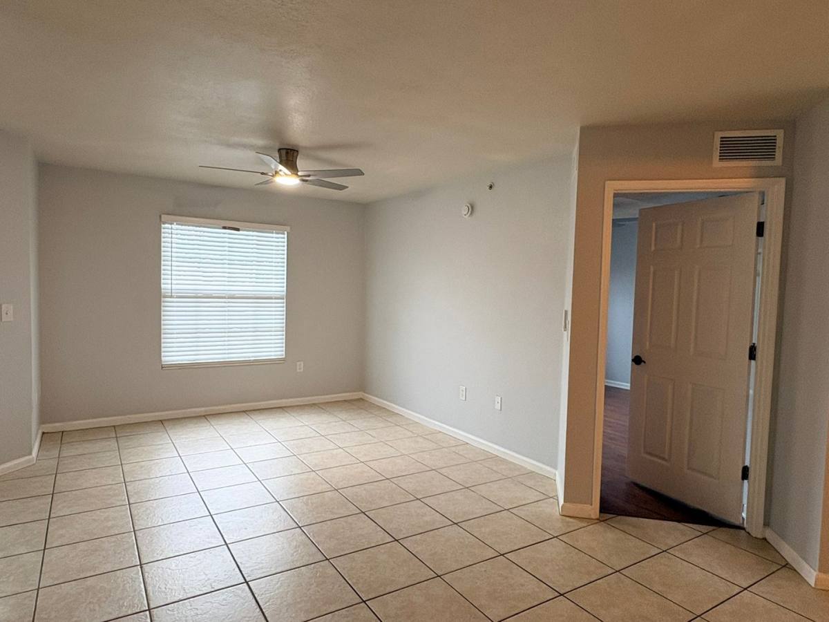 Condo for rent at 4109 Residence Dr #506, Fort Myers, FL 33901