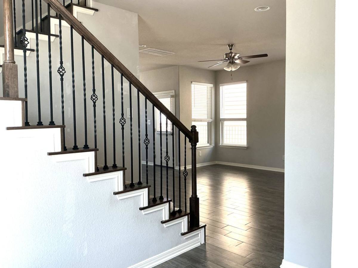 198 Simon, Kyle, TX 78640 - House for Rent - Image 2