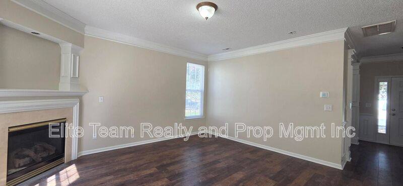 House for rent at 14011 Millers Creek Lane, Charlotte, NC 28278