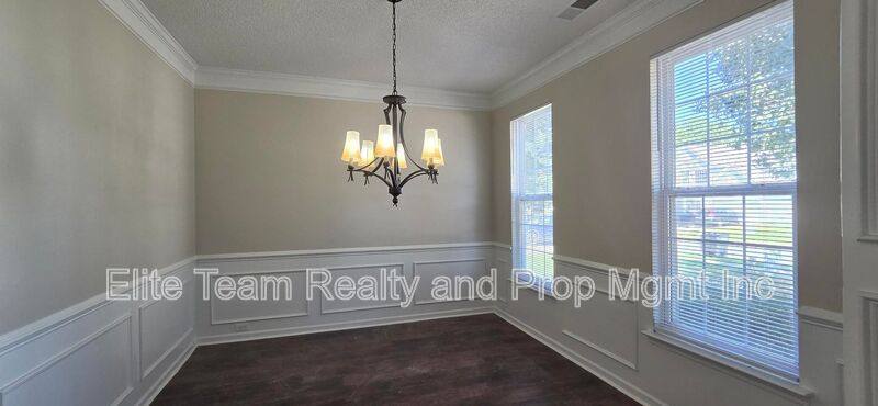 House for rent at 14011 Millers Creek Lane, Charlotte, NC 28278