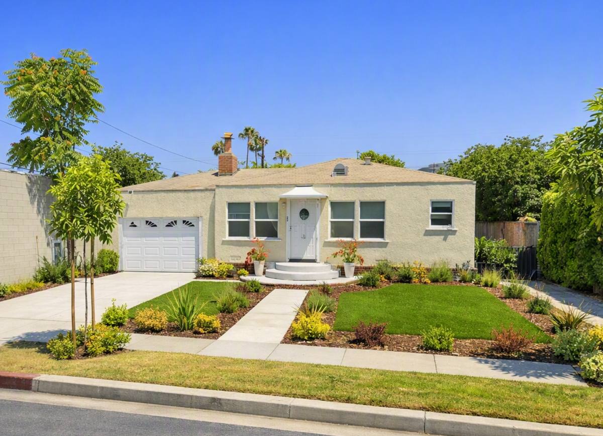 Apartment for rent at S & H Hanasab, 649 Hawthorne St, Glendale, CA 91204