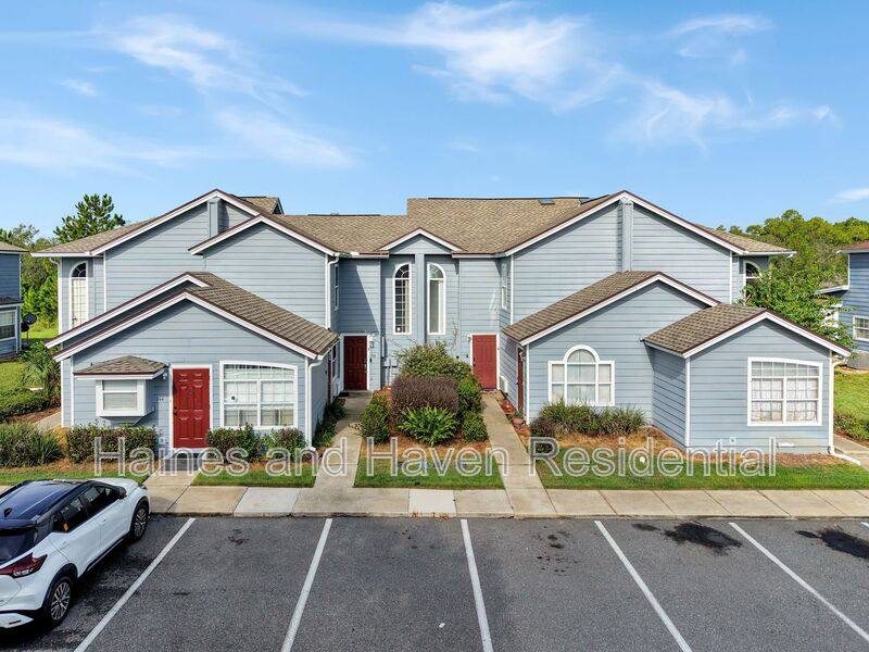 154 Orchid Dr, Davenport, FL 33897 - Townhouse for Rent - Image 1
