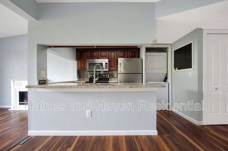 154 Orchid Dr, Davenport, FL 33897 - Townhouse for Rent - Image 6