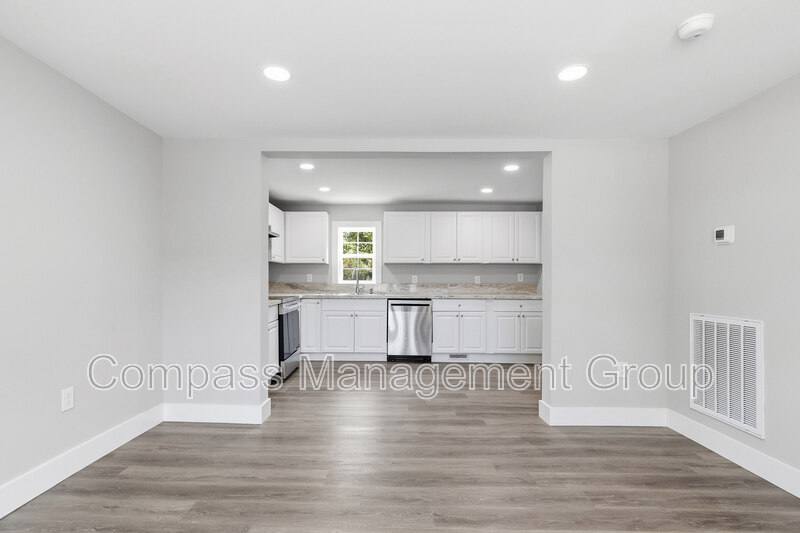 Apartment for rent at 2415 Piedmont St NW, Knoxville, TN 37921