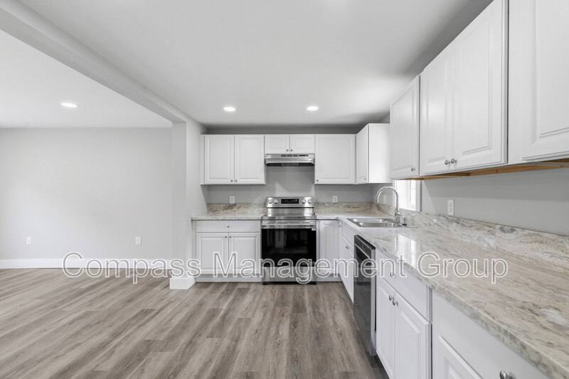 Apartment for rent at 2415 Piedmont St NW, Knoxville, TN 37921