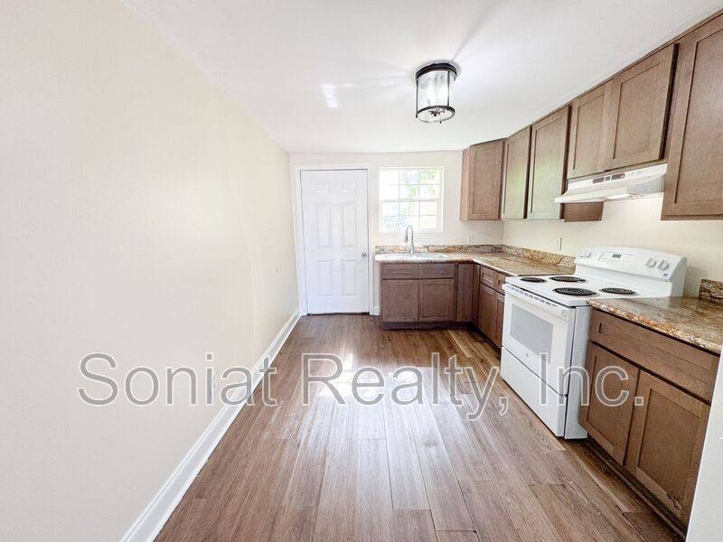 Apartment for rent at 4503 Majestic Oaks, New Orleans, LA 70126